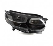 Opel Zafira Life Sağ Ön Far Ithal